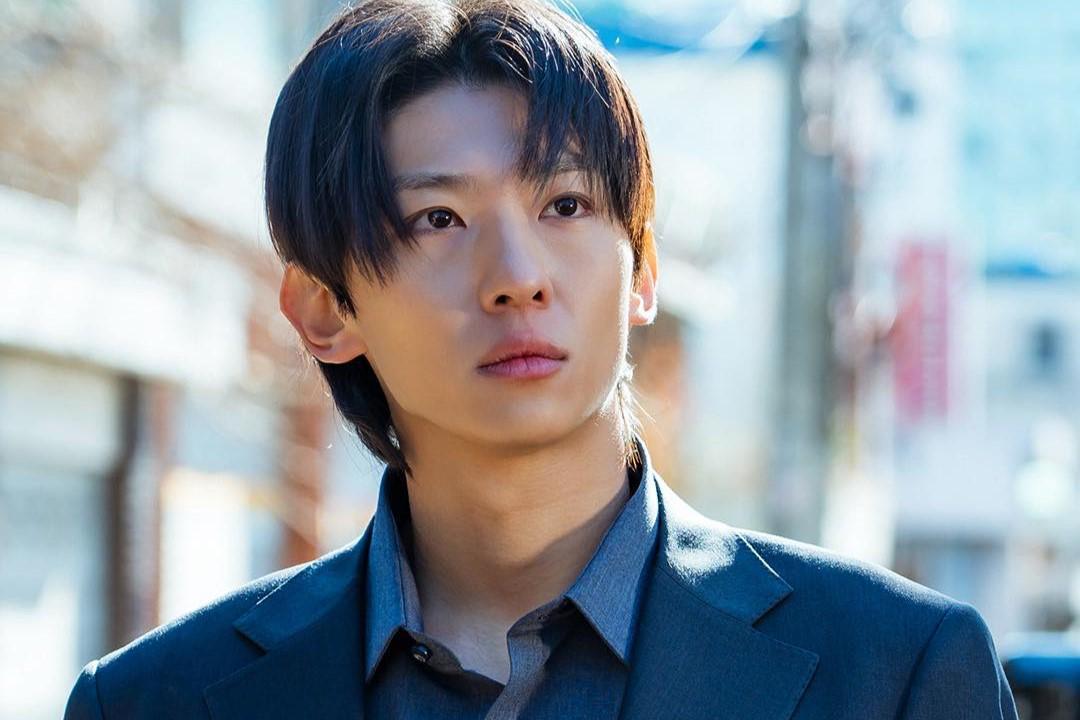7 Still Cuts Dex di Drakor The Defects, Jadi Senjata Hidup!