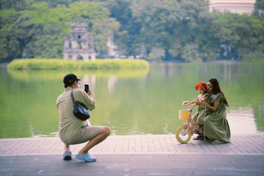 ilustrasi danau Hoan Kiem, Vietnam (pexels.com/Hòa Lê Đình)