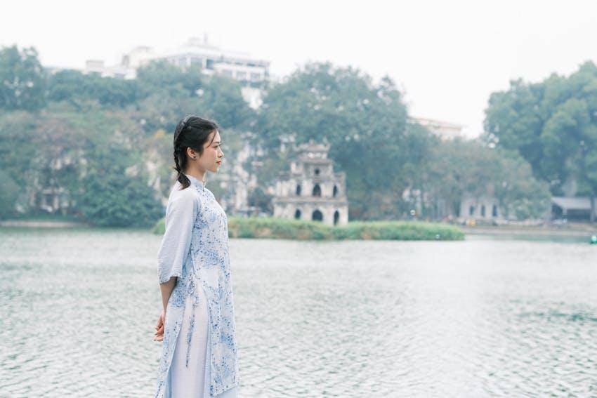 ilustrasi danau Hoan Kiem, Vietnam (pexels.com/TBD Tuyên)