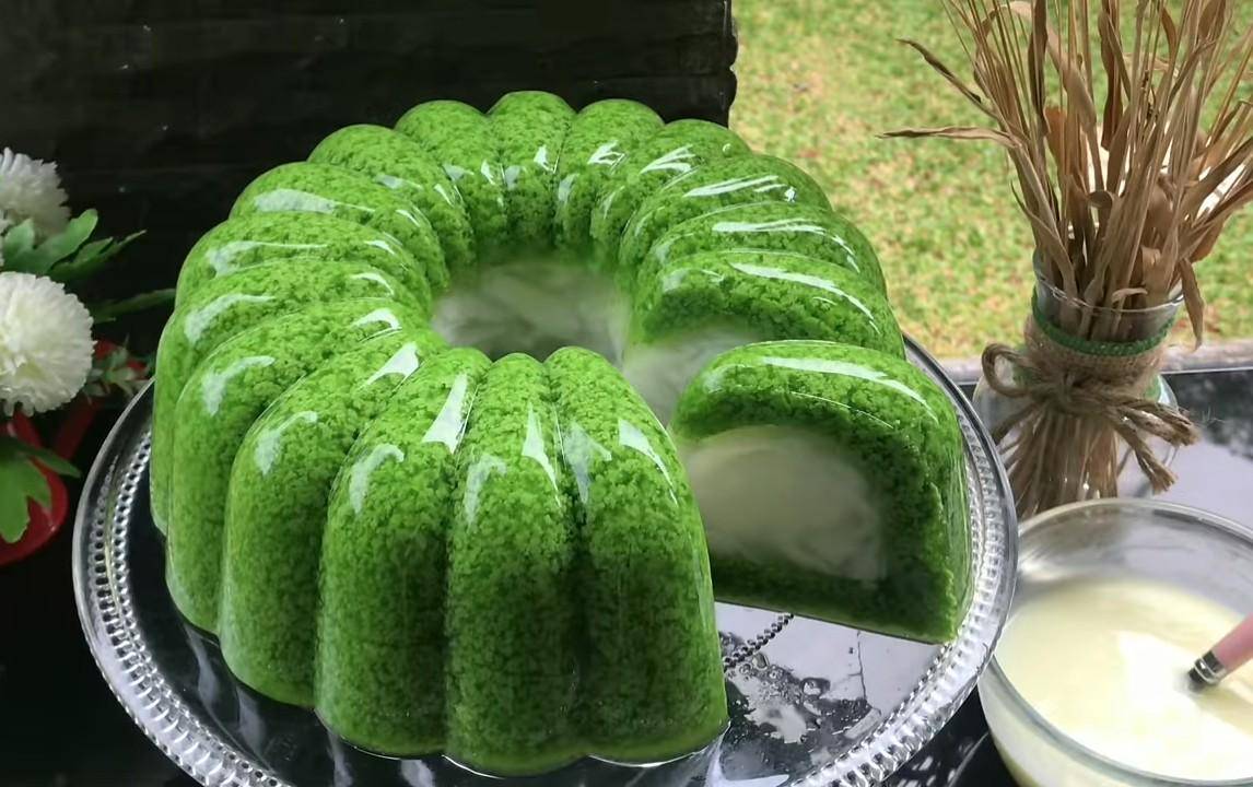 Resep Puding Lumut Kelapa Muda, Segar dan Lembut Banget