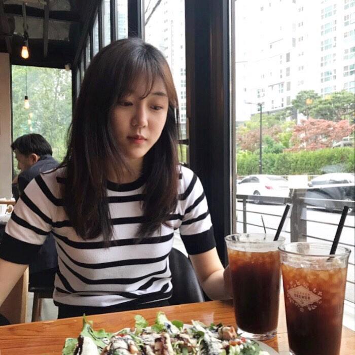 Kang Seo Ha (instagram.com/yewonyewoni)
