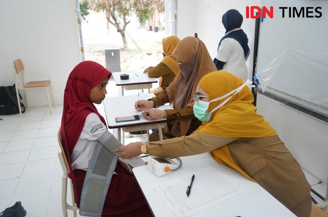 Hari pertama masuk Sekolah Rakyat di Makassar, Senin (14/7/2025). IDN Times/Darsil Yahya