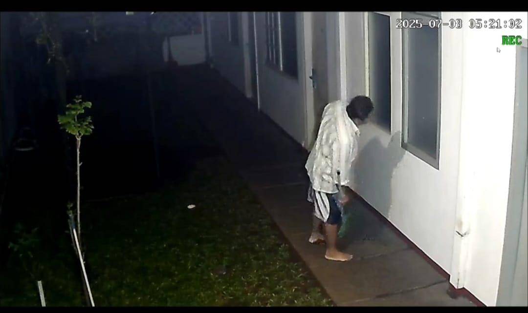 Rekaman CCTV Diplomat Arya Daru