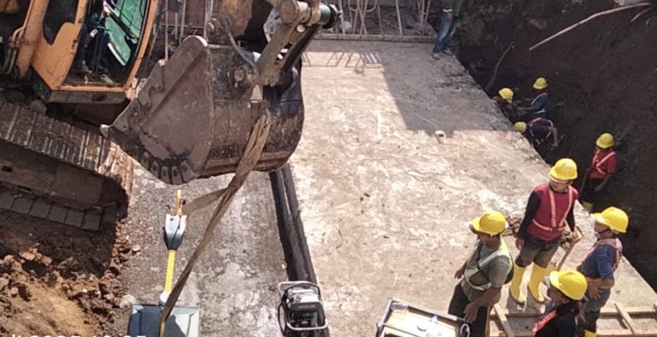 Box Culvert Rampung Terpasang di Jalan Berlubang Bajera Tabanan