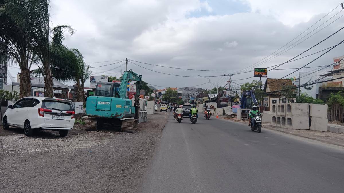 Jalan Bali