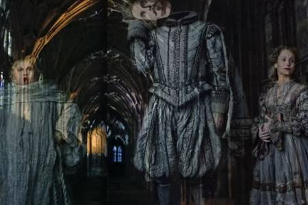 Beberapa Hantu yang Ada di Hogwarts (dok. Warner Bros/ Harry Potter and The Philosopher's Stone)
