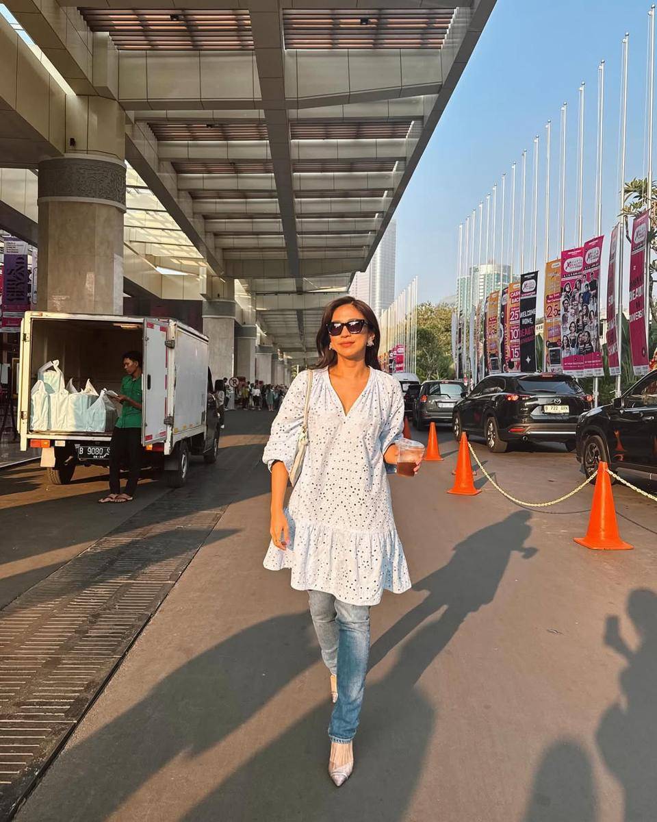 Tyna Dwijayati (instagram.com/tynadwijayanti)