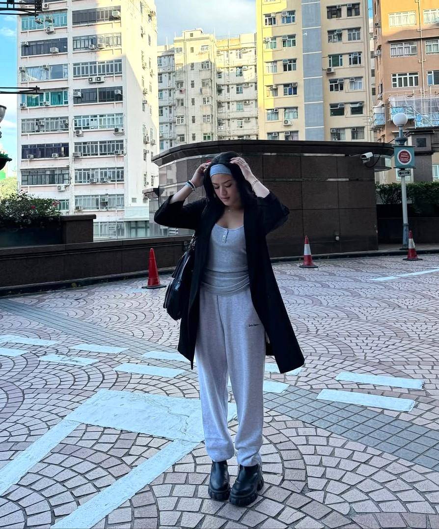 Sadhenna (instagram.com/sadhenna)