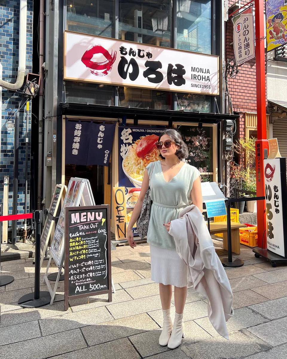 Sadhenna (instagram.com/sadhenna)
