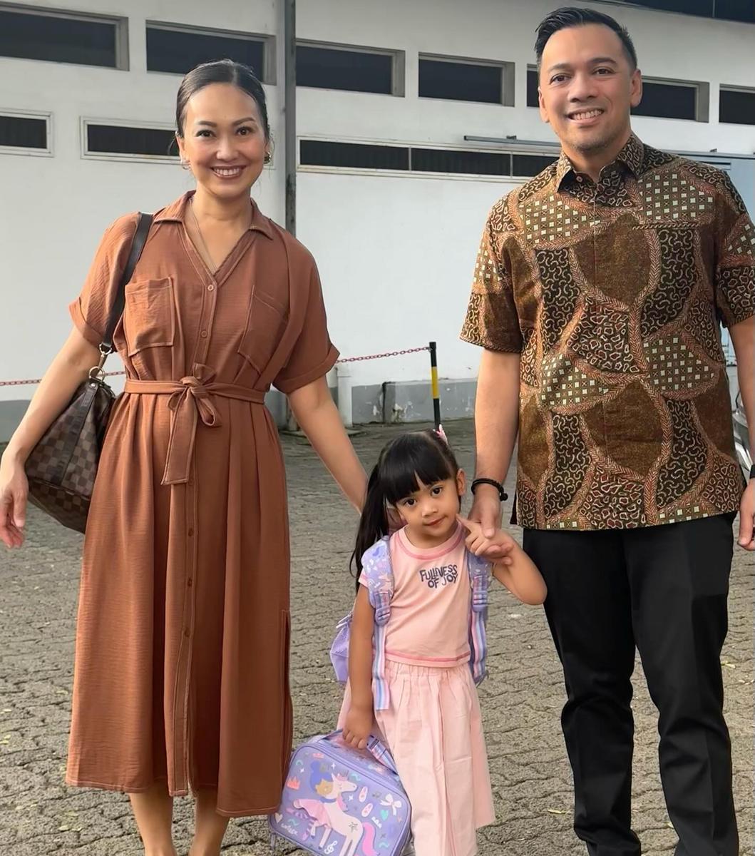 anak artis hari pertama sekolah 2025 (instagram.com/riafinola)