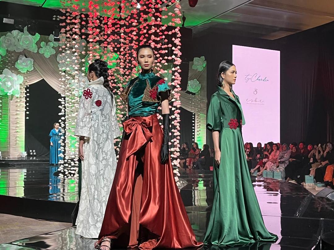 IFC Semarang, desainer jateng, peragaan busana, fesyen keberlanjutan, fashion show