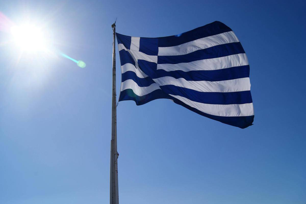 Bendera Yunani (pexels.com/Anders Kristensen)