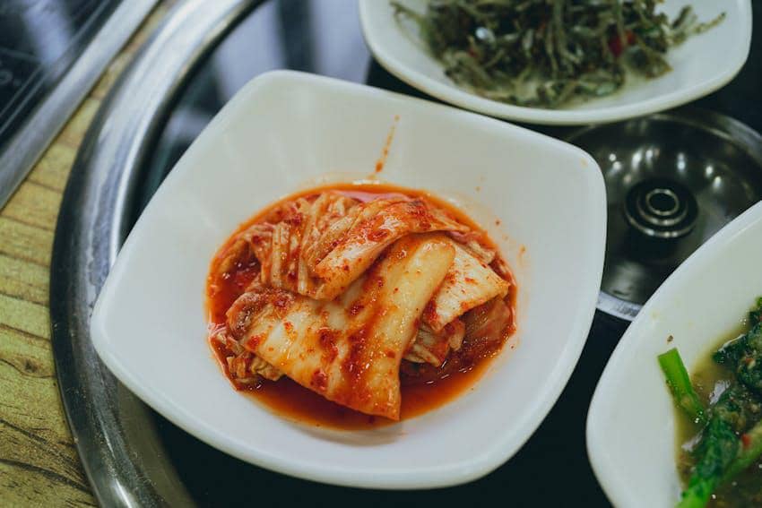 ilustrasi kimchi korea