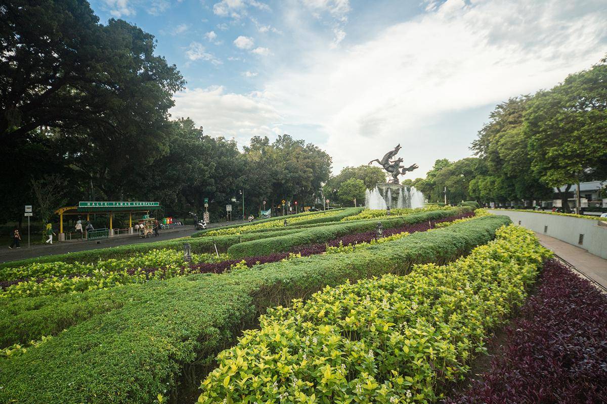 Taman Suropati