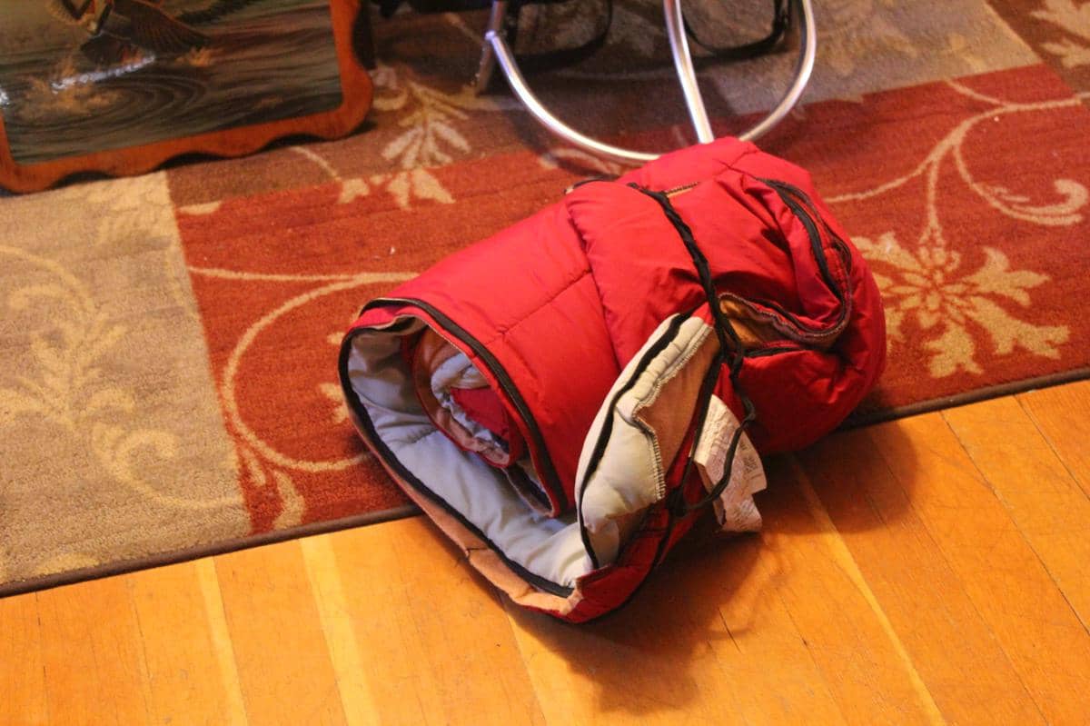 cara mencuci sleeping bag