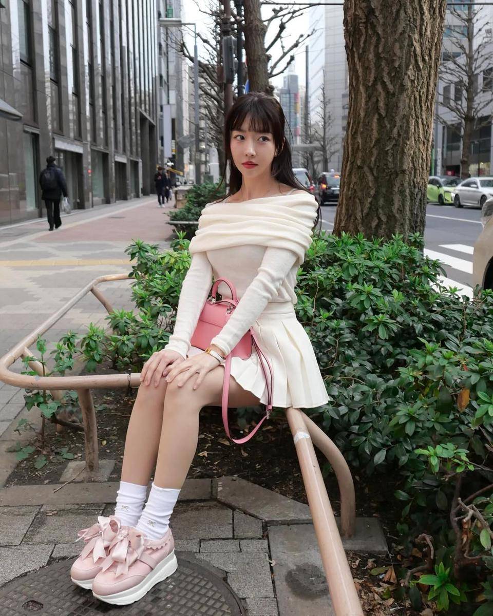 Sunny Dahye (instagram.com/sunnydahye)