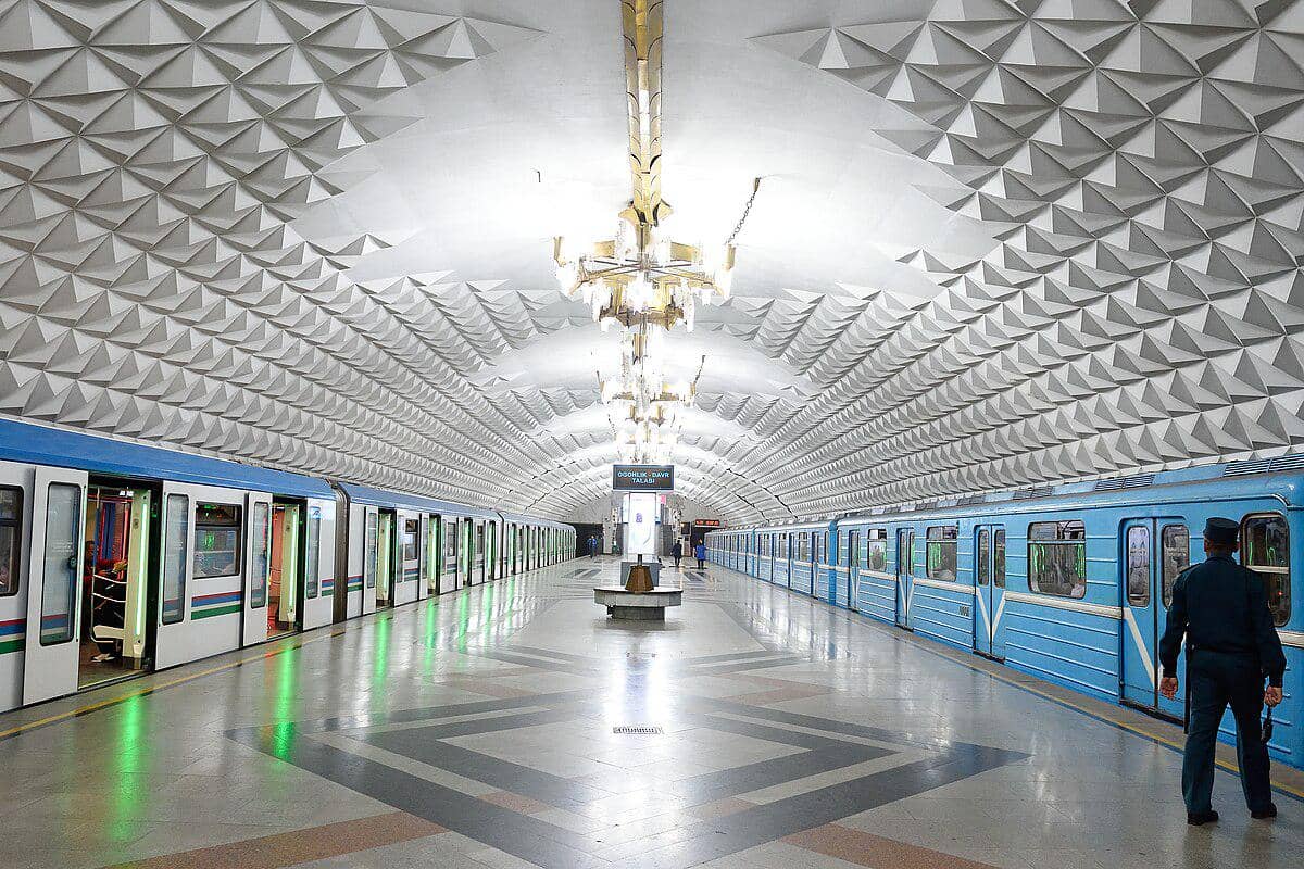 potret peron Stasiun Beruni 