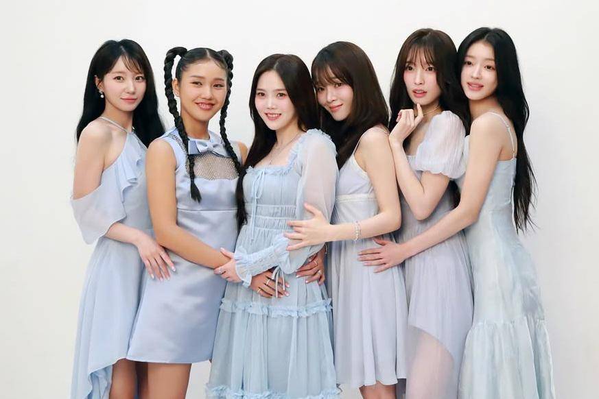 Oh My Girl (instagram.com/wm_ohmygirl)