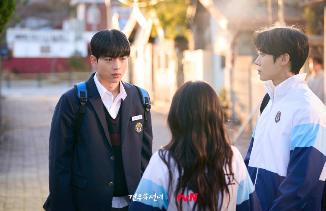 cuplikan drama Head Over Heels (dok.tvn/Head Over Heels) 