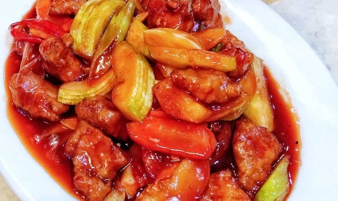 menu babi kuluyuk di Siauw A. Tjiap (instagram.com/siauwatjiap)