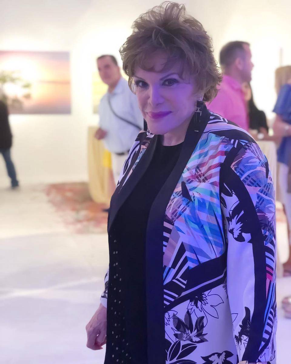 Connie Francis (instagram.com/conniefrancisofficial)