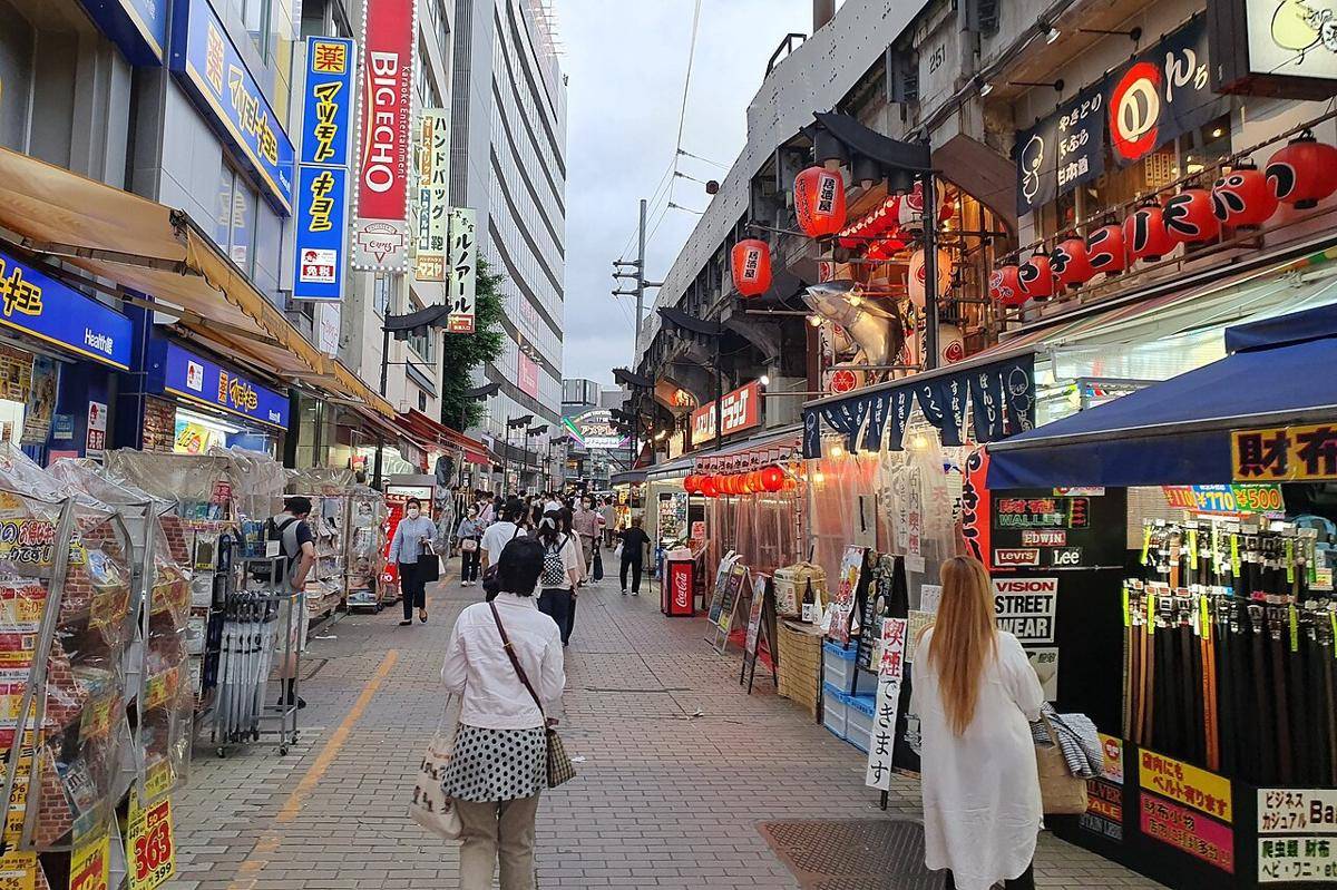 Ameyoko, Ueno, Jepang (commons.wikimedia.org/Syced)