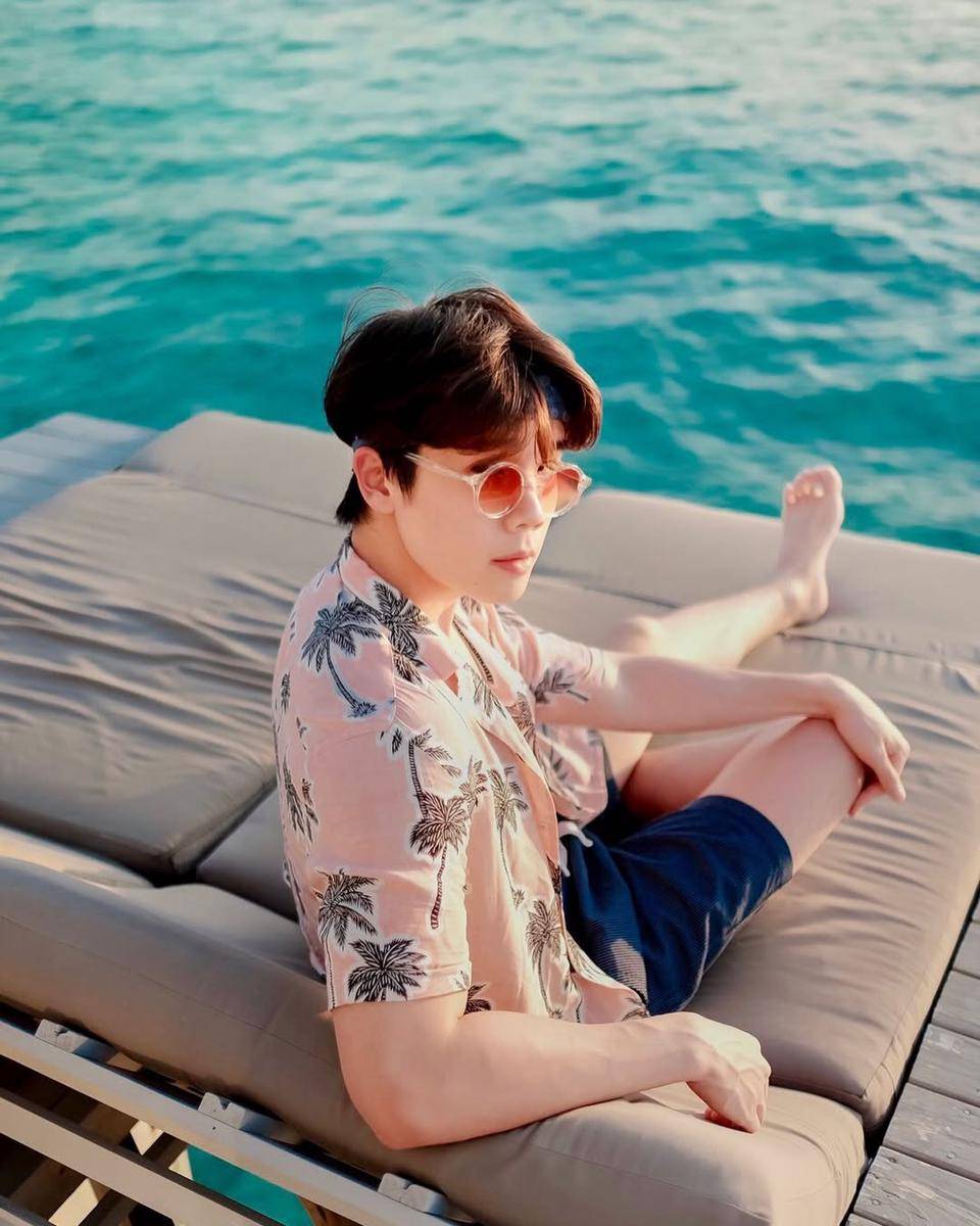 outfit nature escape ala Jimmy Potiwihok (instagram.com/jimmyyjp)