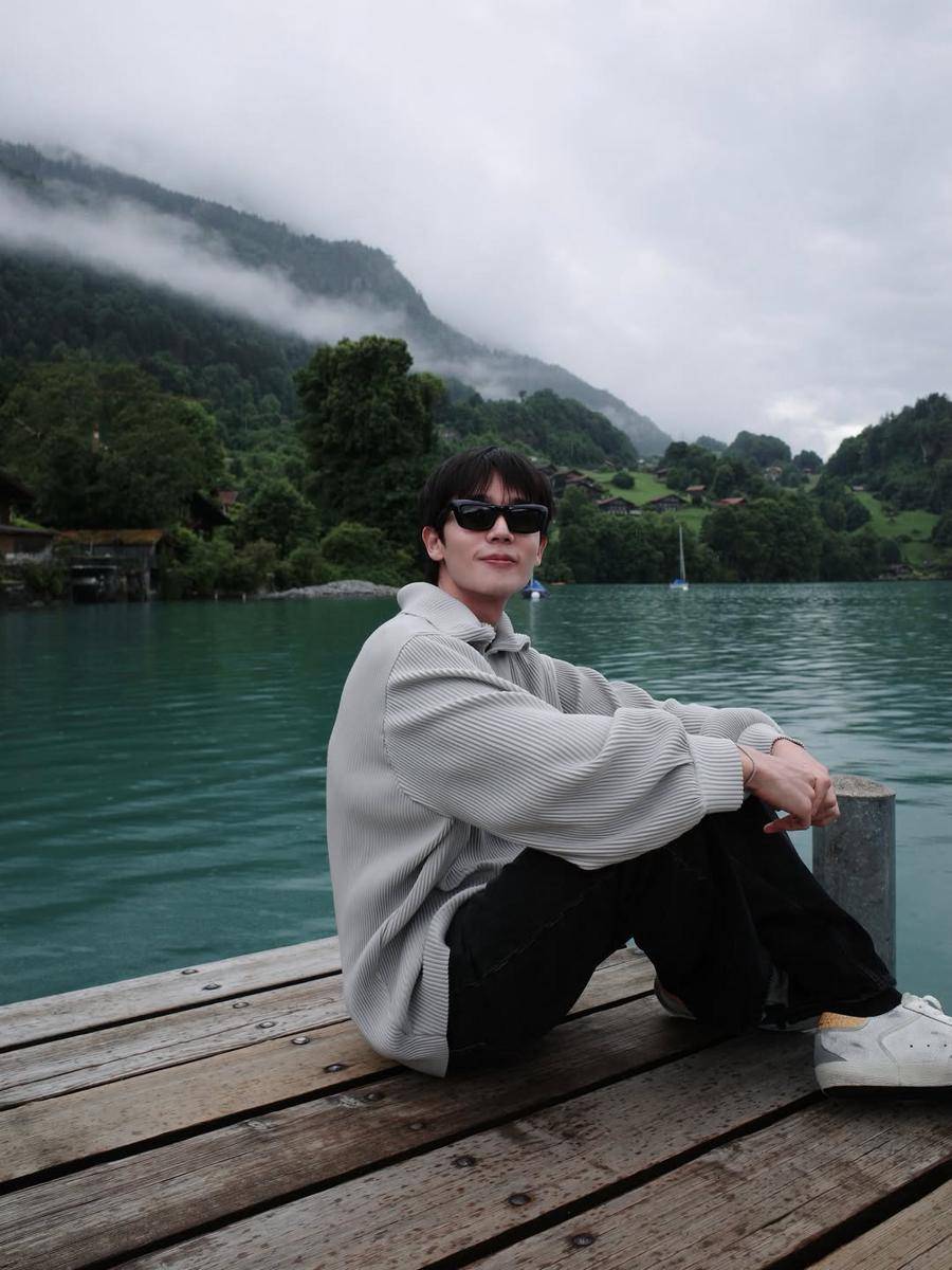 outfit nature escape ala Jimmy Potiwihok (instagram.com/jimmyyjp)
