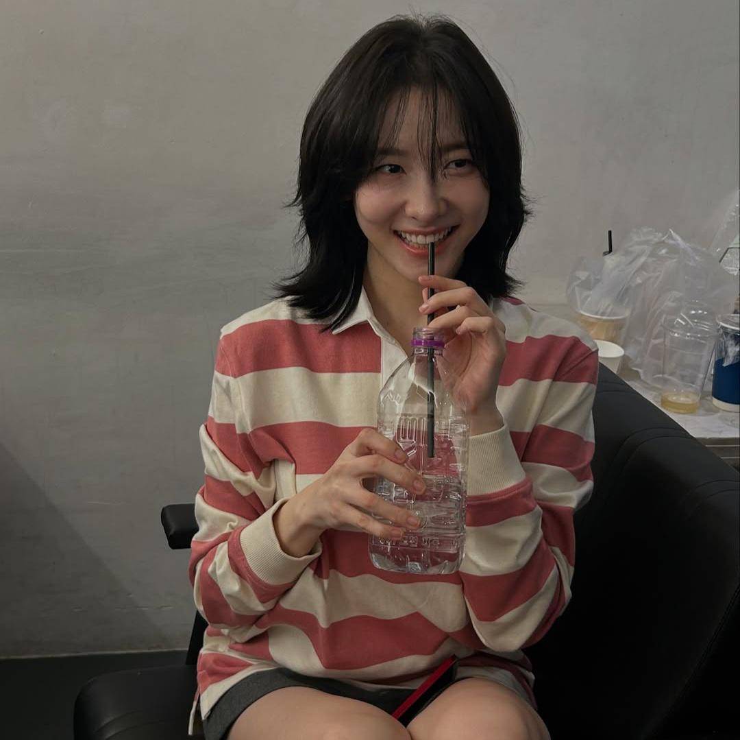 Park Ji Hyun (instagram.com/voyavivirel)