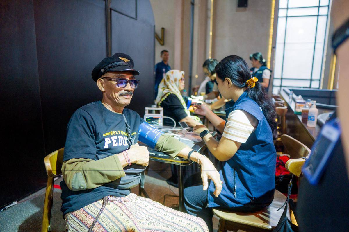 holywings peduli, stroke, pemeriksaan kesehatan