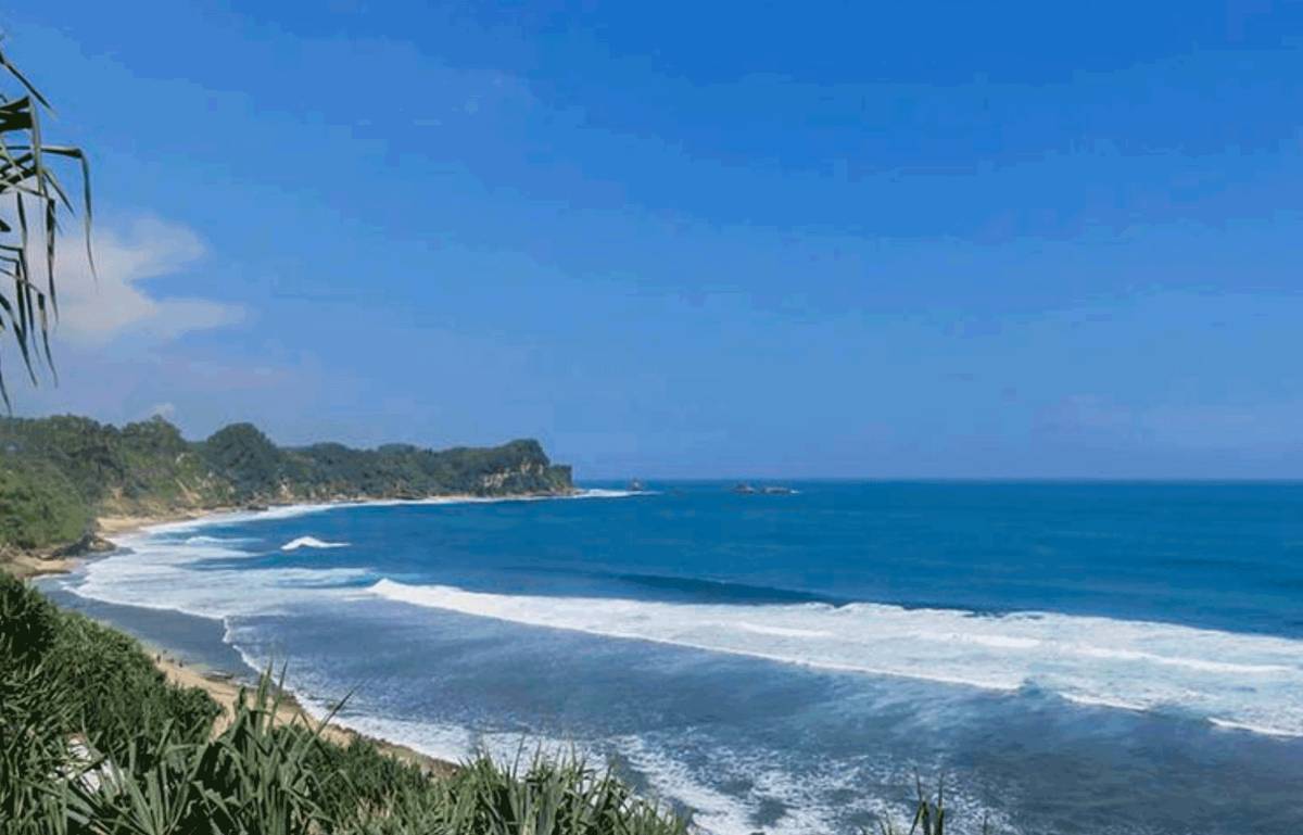 Pantai Nampu di Wonogiri