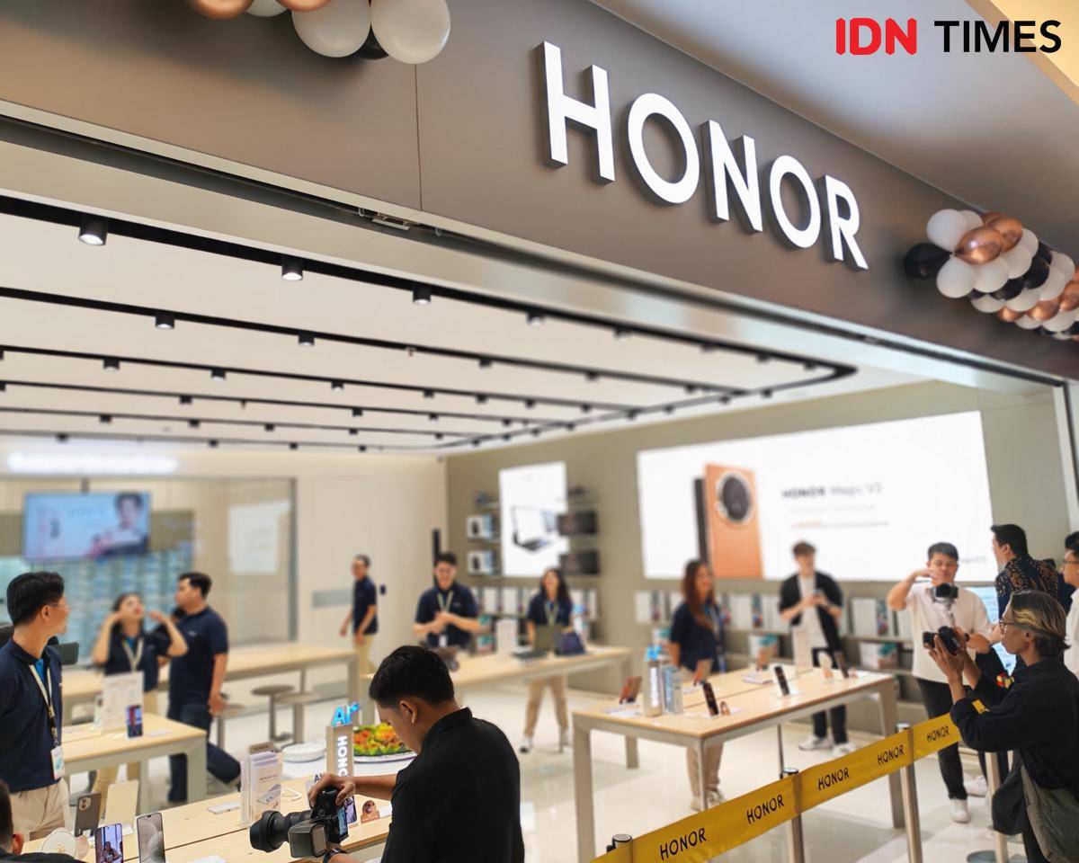 HONOR Experience Store di Gandaria City (IDN Times/Fatkhur Rozi)