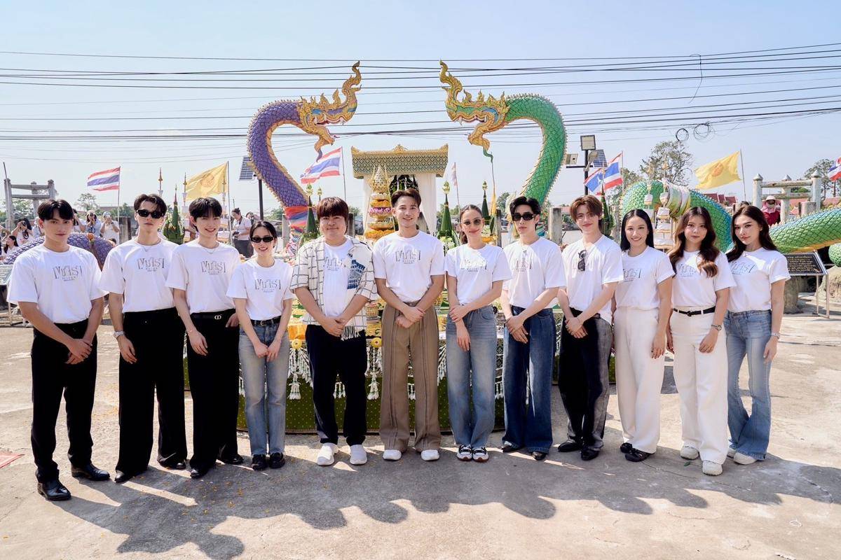 potret sutradara dan seluruh pemain serial Khemjira (x.com/KhemjiraSeries)
