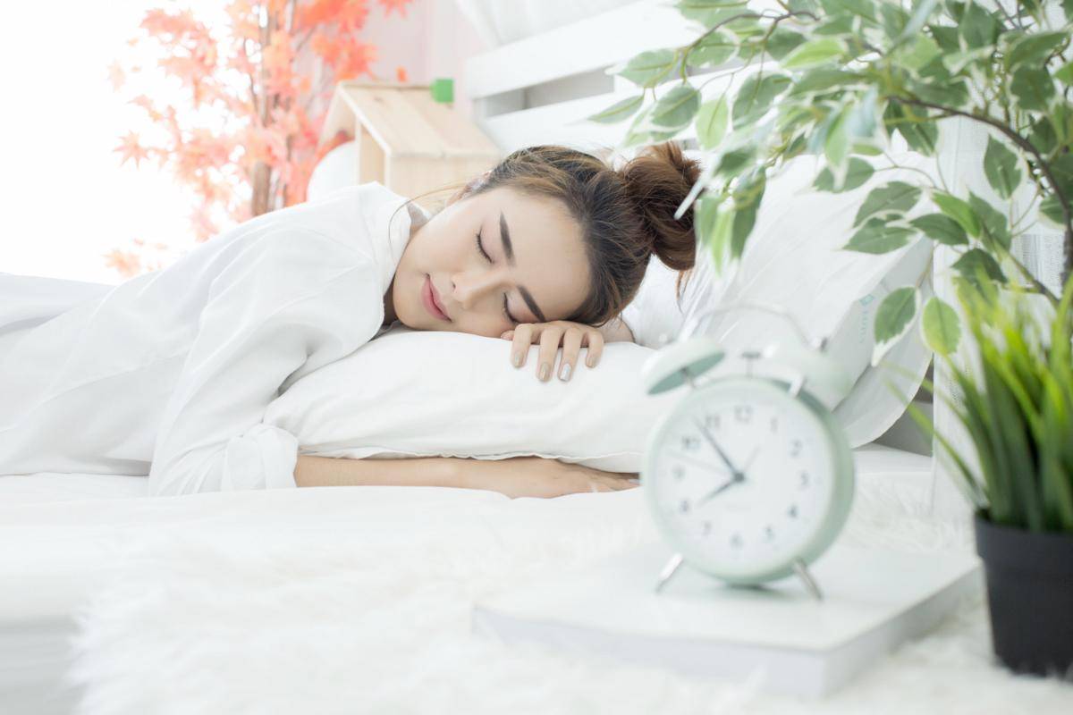 Tips Terhindar dari Stres Meski Lagi Banyak Deadline (Freepik/ Jcomp)