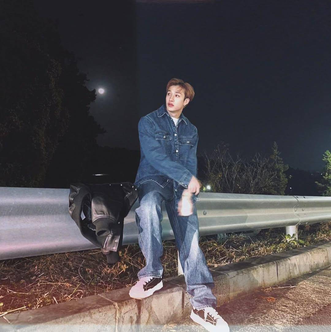 Gaya Busana Bang Chan STRAY KIDS (instagram.com/gnabnahc)