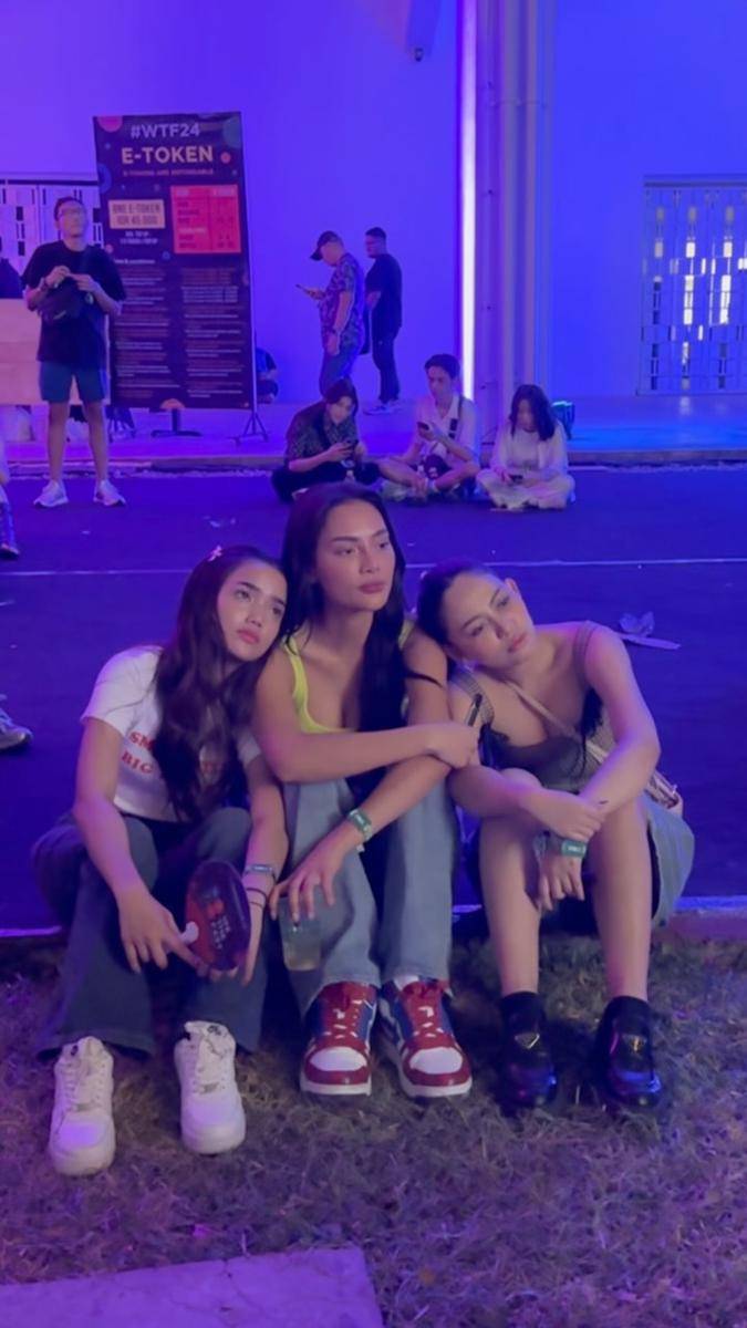 Persahabatan Erika Carlina, Fuji dan Rachel Vennya (Instagram.com/eri.carl)