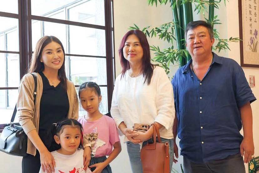 potret kenangan Sarwendah dan ayahnya yang meninggal dunia (Instagram.com/sarwendah29)