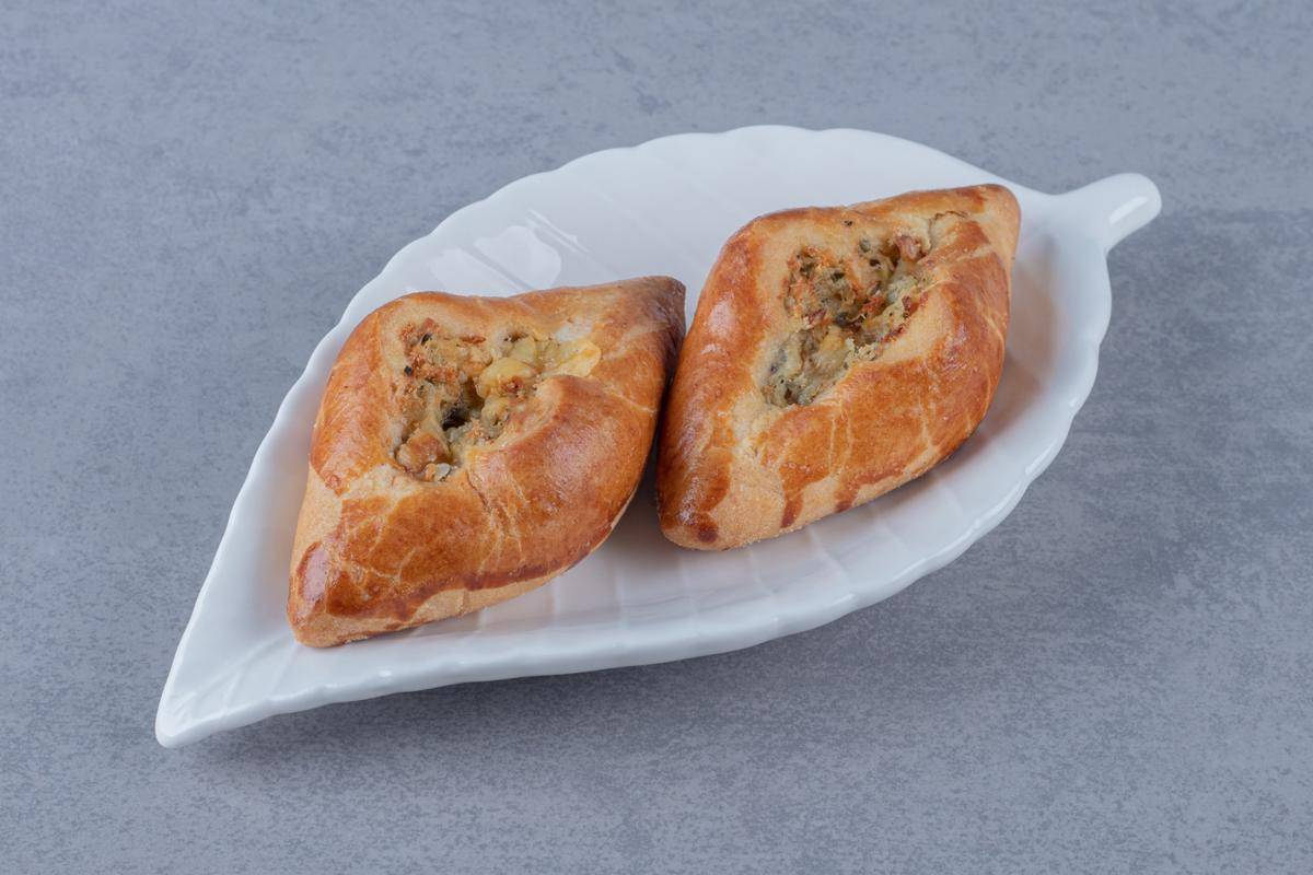 Ilustrasi samoon bread (freepik.com/azerbaijan_stockers)
