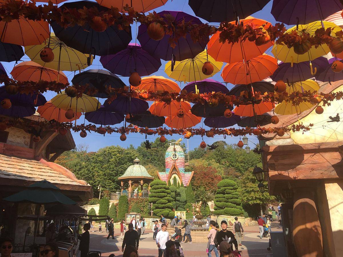 potret Everland Theme Park (commons.m.wikimedia.org/Christophe95)