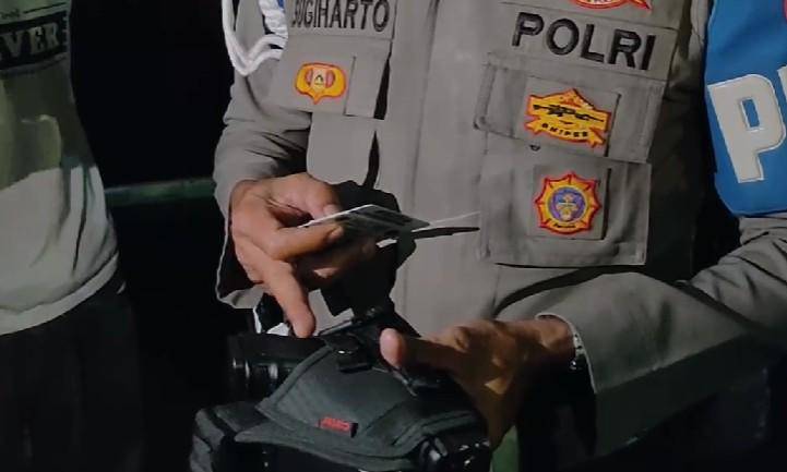 Airsoft Gun yang disita dari pedagang kambing di Makassar/Istimewa
