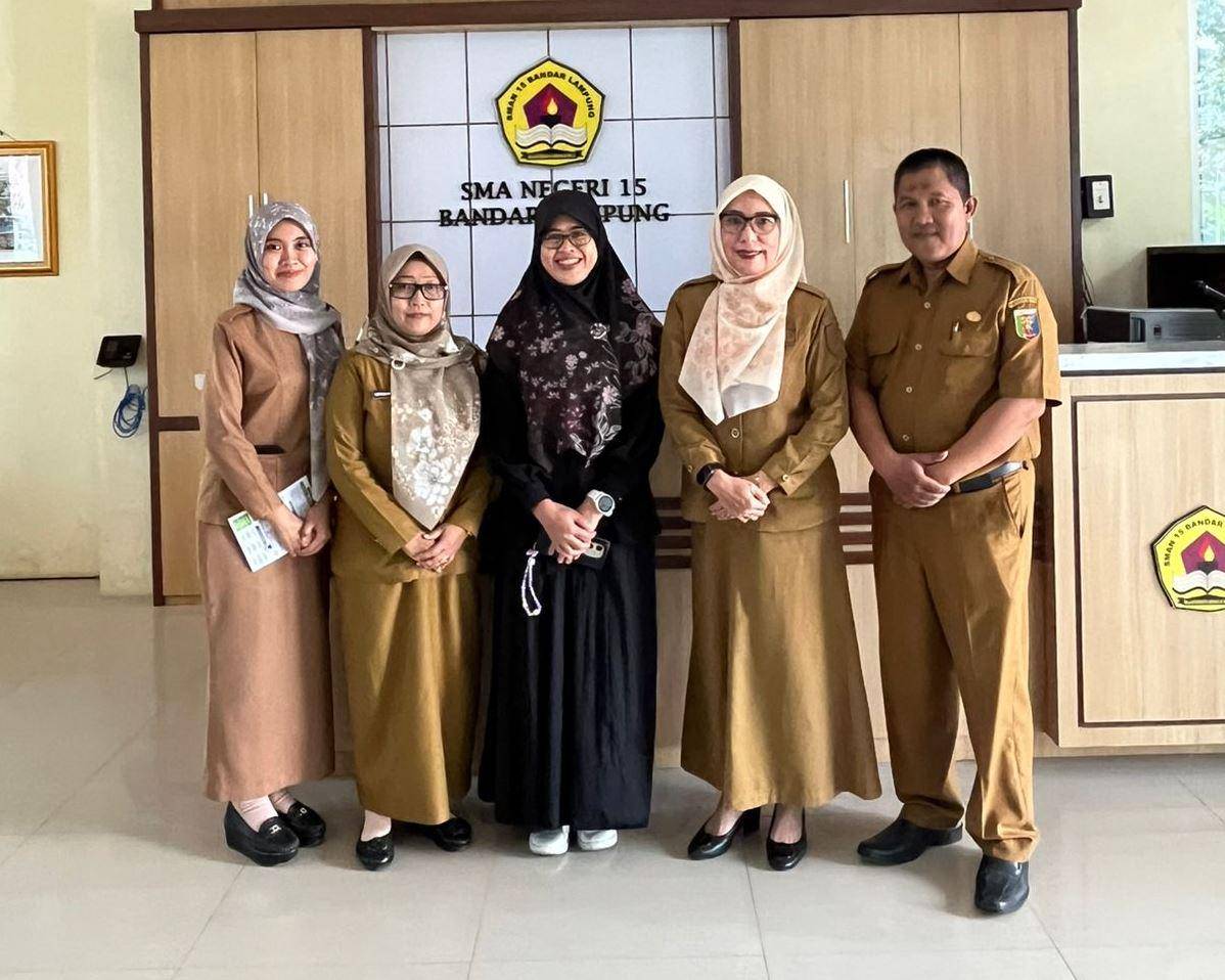 IIB Darmajaya Gandeng SMAN 15 Bandar Lampung, Kenalkan Coding dan AI