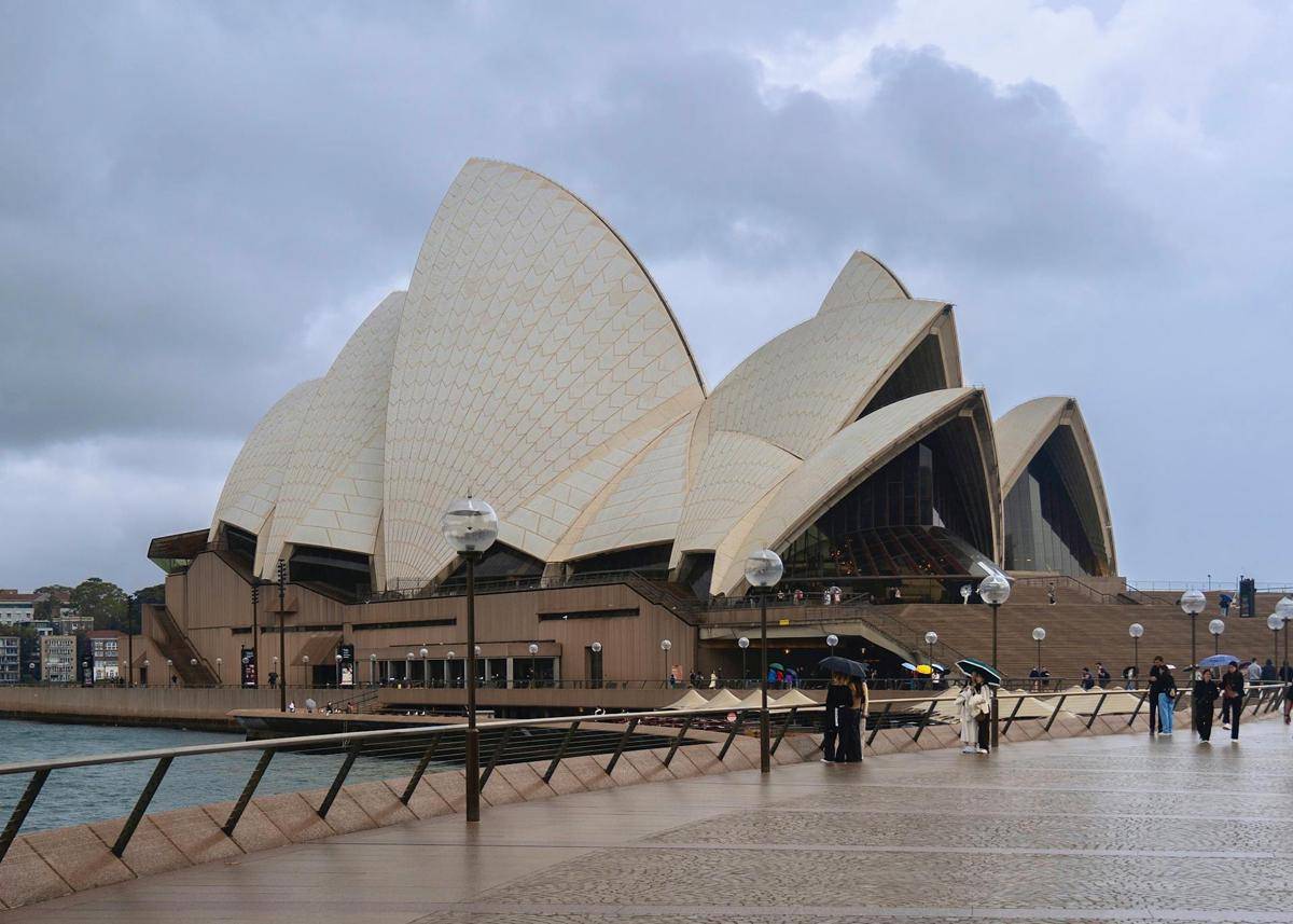 Sydney Opera House (pexels.com/Daniel Reynaga)