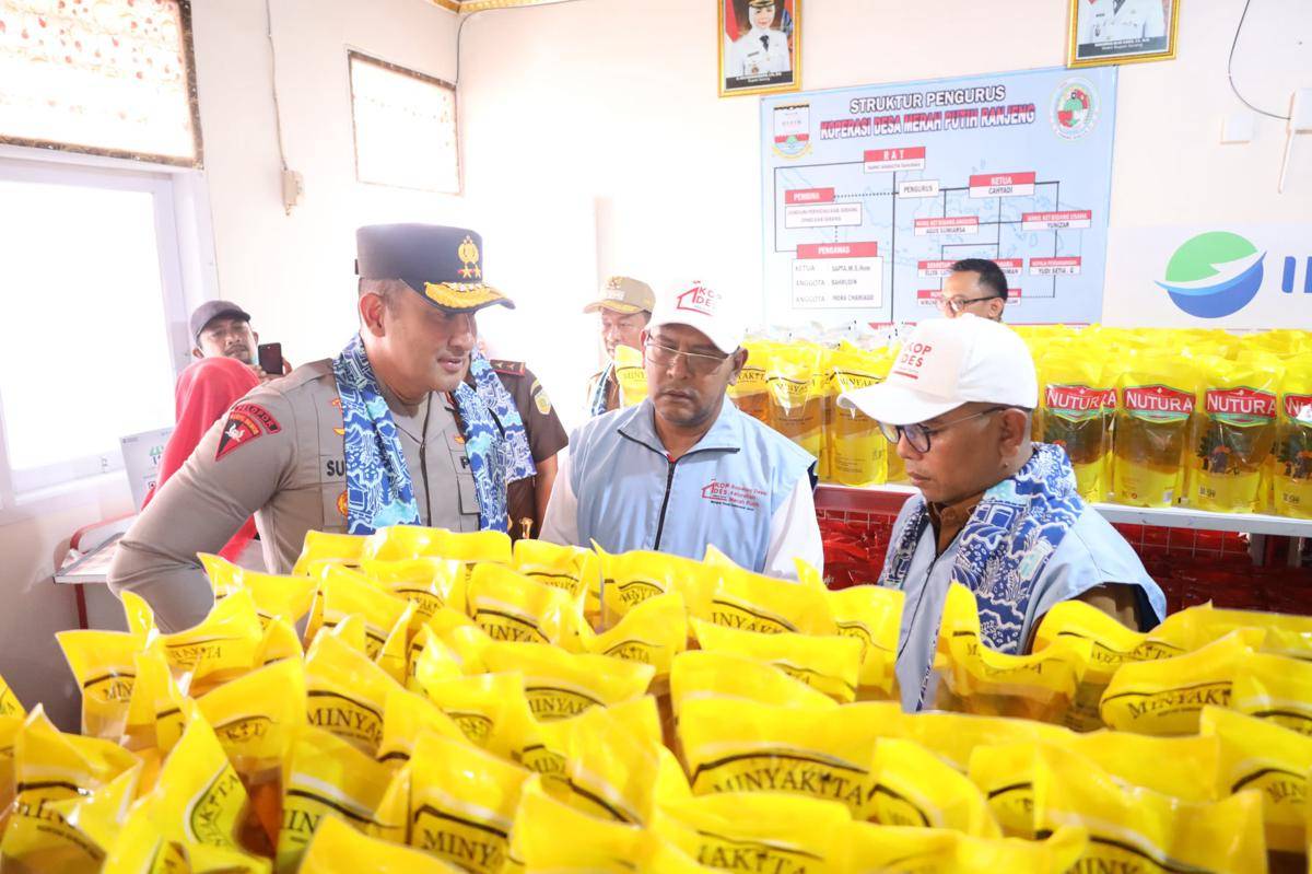Gubernur Andra Soni menghadiri peluncuran Koperasi Merah Putih serentak di Banten (Dok. Pemprov Banten)