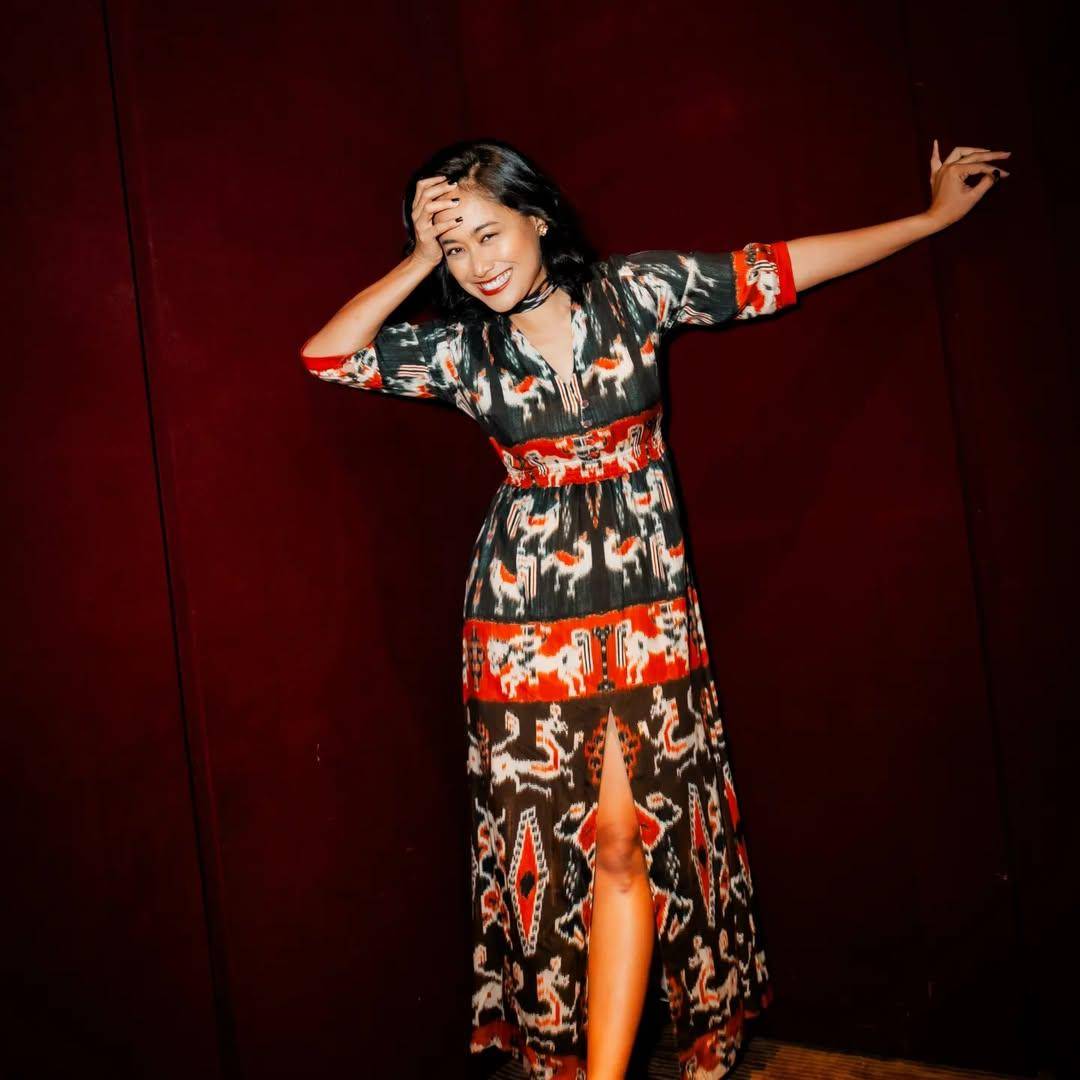 OOTD ala pemain film “Bertaut Rindu” (instagram.com/_putriayudya)
