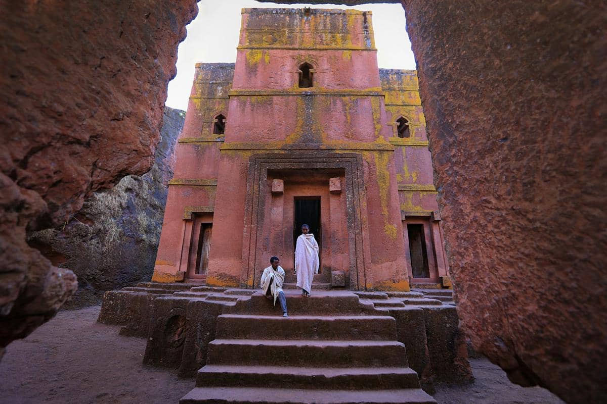 pemandangan gereja batu di Lalibela, Etiopia