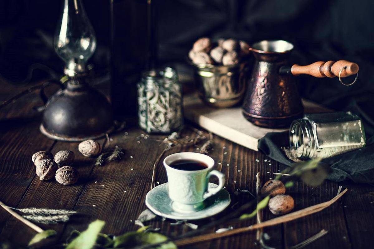 ilustrasi kopi tubruk tradisional (pexels.com/Svetlana Ponomareva)