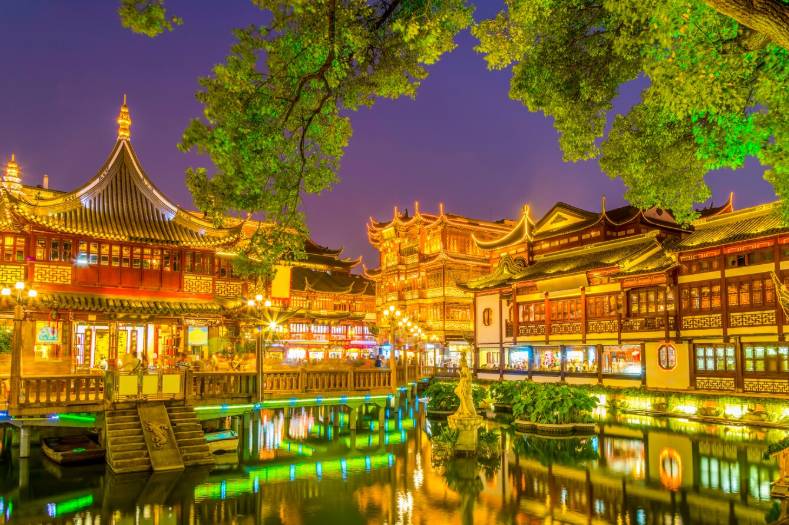 Yu Garden Shanghai (freepik.com/4045)