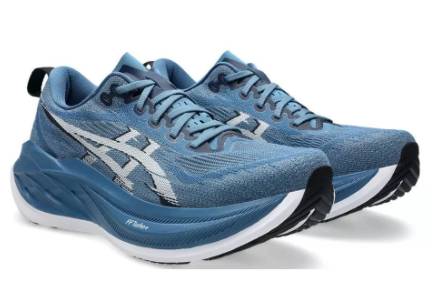 ASICS Superblast 2 (Dok. ASICS)