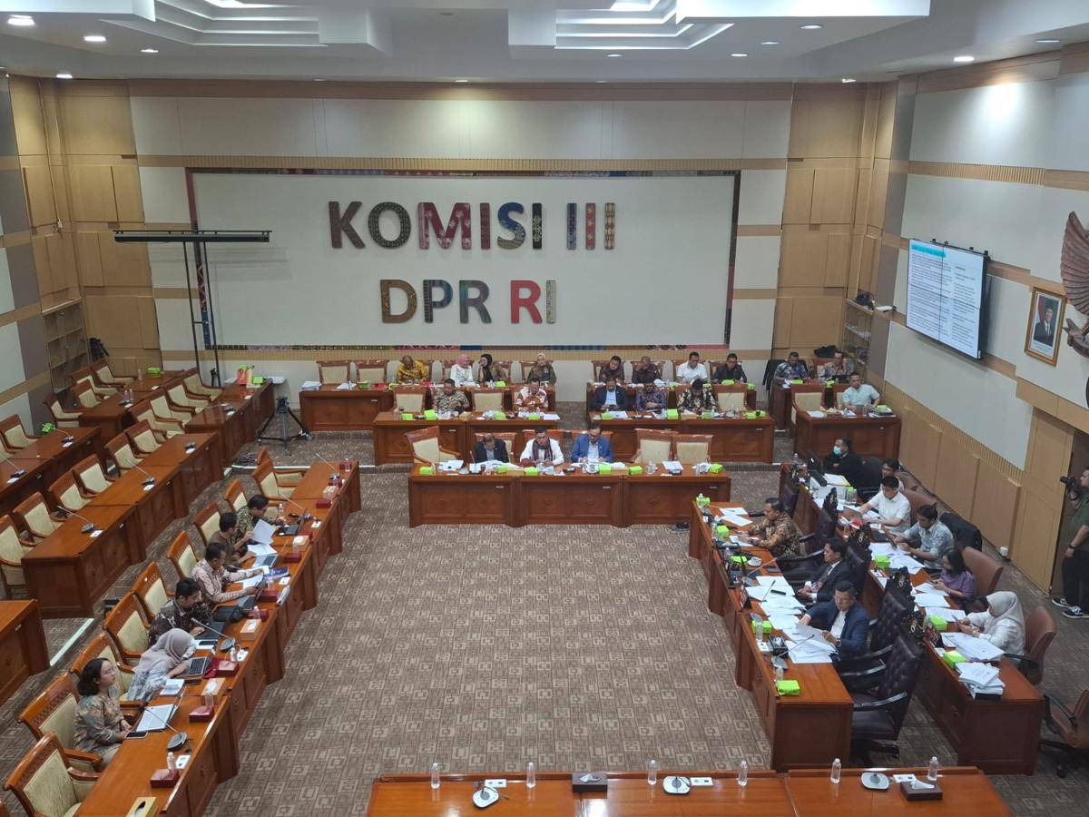 YLBHI Minta Polri Jadi Penyidik Utama Dihapus di RUU KUHAP