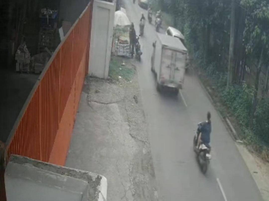 Pedagang Nanas di Bekasi Dipalak Ormas, Korban Diancam Golok